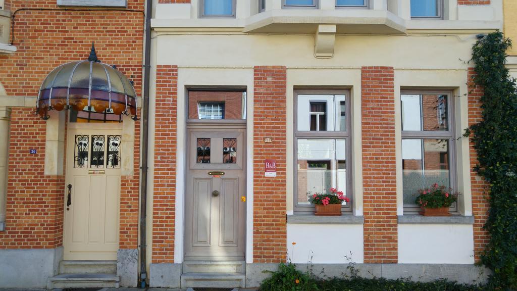 Bed & Breakfast Exterlaer Антверпен Екстериор снимка