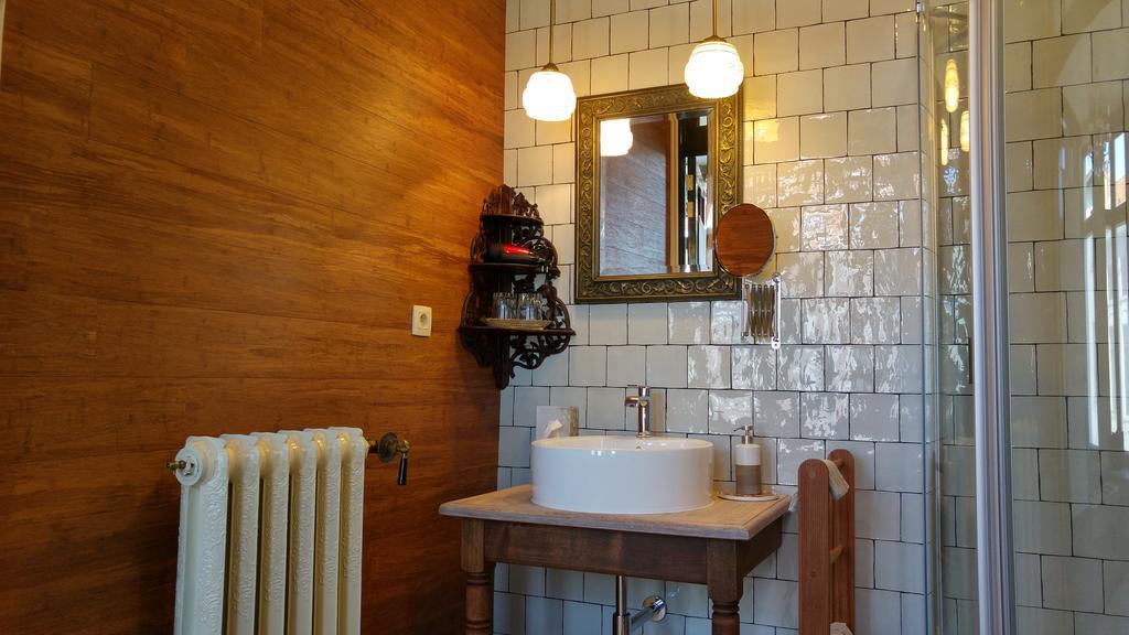 Bed & Breakfast Exterlaer Антверпен Стая снимка